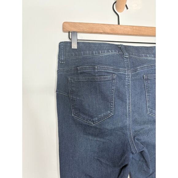 Torrid Bombshell Skinny Jeans Plus Size 10 Premium Stretch Denim - Picture 11 of 12